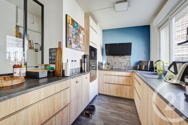 Appartement F2 à vendre - 2 pièces - 55.0 m2 - PARIS - 75015 - ILE-DE-FRANCE - Century 21 Charles Michels