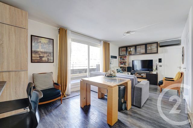 Appartement F2 à vendre - 2 pièces - 55.0 m2 - PARIS - 75015 - ILE-DE-FRANCE - Century 21 Charles Michels