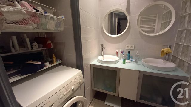 Appartement à louer - 2 pièces - 47.08 m2 - PARIS - 75015 - ILE-DE-FRANCE - Century 21 Charles Michels