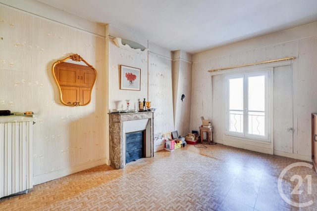 Appartement F2 à vendre - 2 pièces - 41.66 m2 - PARIS - 75015 - ILE-DE-FRANCE - Century 21 Charles Michels