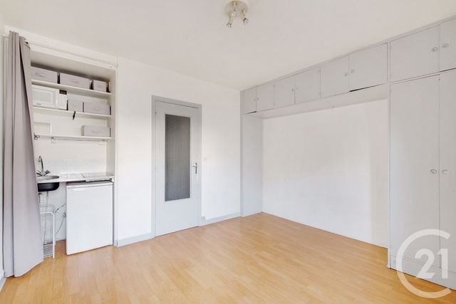 Appartement Studio à vendre - 1 pièce - 18.38 m2 - PARIS - 75015 - ILE-DE-FRANCE - Century 21 Charles Michels