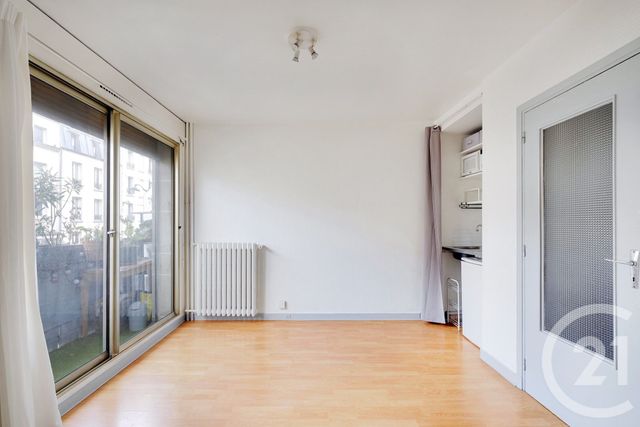 Appartement Studio à vendre - 1 pièce - 18.38 m2 - PARIS - 75015 - ILE-DE-FRANCE - Century 21 Charles Michels