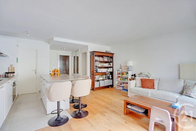 Appartement F2 à vendre - 2 pièces - 51.8 m2 - PARIS - 75015 - ILE-DE-FRANCE - Century 21 Charles Michels