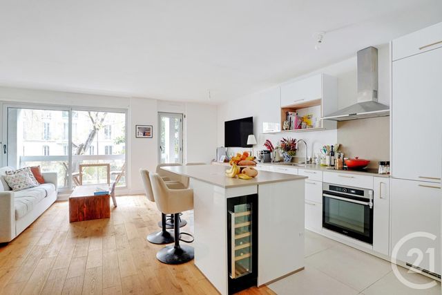 Appartement F2 à vendre - 2 pièces - 51.8 m2 - PARIS - 75015 - ILE-DE-FRANCE - Century 21 Charles Michels