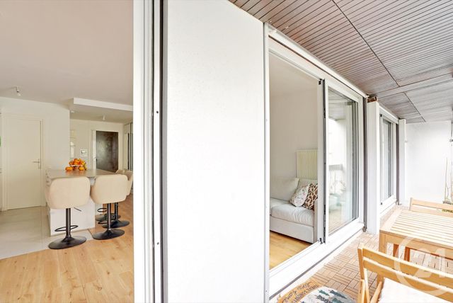 Appartement F2 à vendre - 2 pièces - 51.8 m2 - PARIS - 75015 - ILE-DE-FRANCE - Century 21 Charles Michels