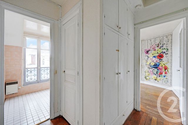 Appartement F2 à vendre - 2 pièces - 32.0 m2 - PARIS - 75015 - ILE-DE-FRANCE - Century 21 Charles Michels