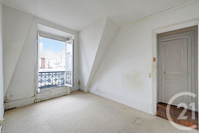 Appartement F2 à vendre - 2 pièces - 32.0 m2 - PARIS - 75015 - ILE-DE-FRANCE - Century 21 Charles Michels