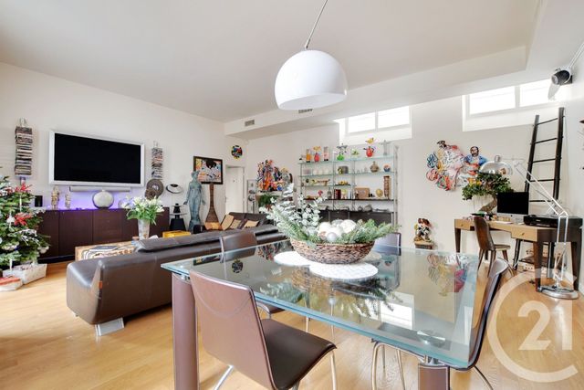 Appartement à vendre - 3 pièces - 120.0 m2 - PARIS - 75116 - ILE-DE-FRANCE - Century 21 Charles Michels