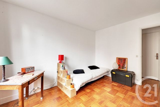 Appartement F2 à vendre - 2 pièces - 44.59 m2 - PARIS - 75015 - ILE-DE-FRANCE - Century 21 Charles Michels