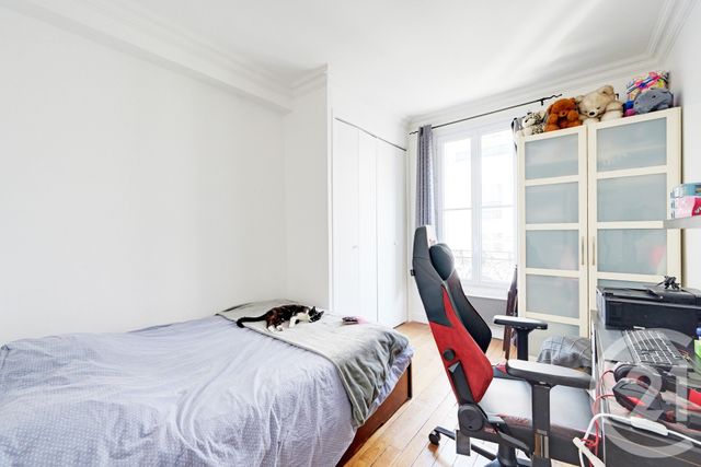 Appartement à vendre - 2 pièces - 38.39 m2 - PARIS - 75015 - ILE-DE-FRANCE - Century 21 Charles Michels