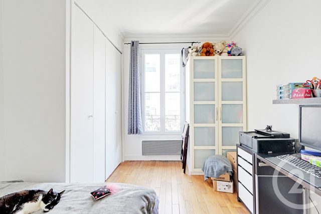 Appartement à vendre - 2 pièces - 38.39 m2 - PARIS - 75015 - ILE-DE-FRANCE - Century 21 Charles Michels