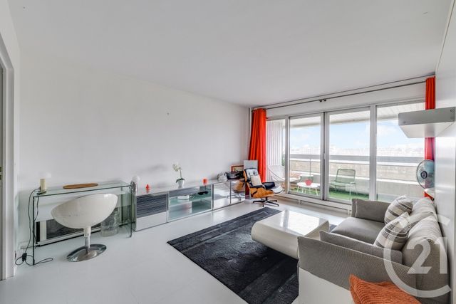 Appartement F1 à vendre - 1 pièce - 30.4 m2 - PARIS - 75015 - ILE-DE-FRANCE - Century 21 Charles Michels