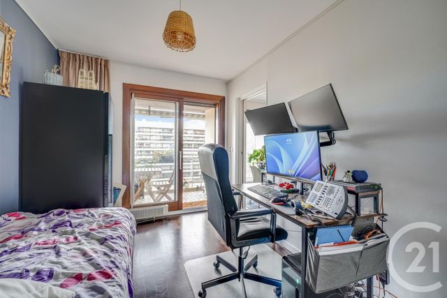 Appartement F3 à vendre - 3 pièces - 64.32 m2 - PARIS - 75015 - ILE-DE-FRANCE - Century 21 Charles Michels