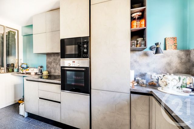 Appartement F3 à vendre - 3 pièces - 72.13 m2 - PARIS - 75015 - ILE-DE-FRANCE - Century 21 Charles Michels