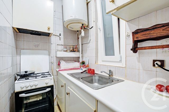 Appartement F2 à vendre - 2 pièces - 40.0 m2 - PARIS - 75010 - ILE-DE-FRANCE - Century 21 Charles Michels
