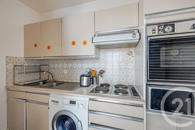 Appartement F1 à vendre - 1 pièce - 35.67 m2 - PARIS - 75015 - ILE-DE-FRANCE - Century 21 Charles Michels