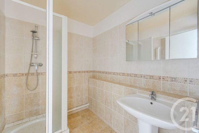 Appartement F1 à vendre - 1 pièce - 35.67 m2 - PARIS - 75015 - ILE-DE-FRANCE - Century 21 Charles Michels