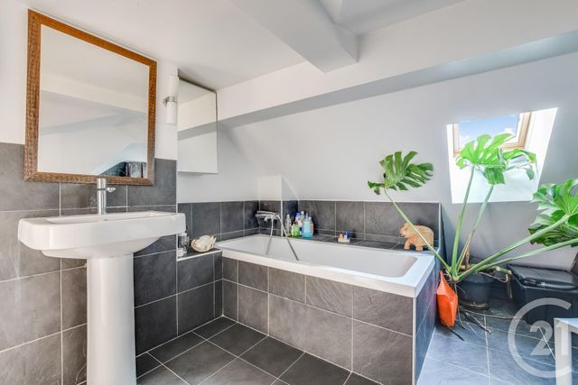 Appartement F2 à vendre - 2 pièces - 46.5 m2 - PARIS - 75003 - ILE-DE-FRANCE - Century 21 Charles Michels