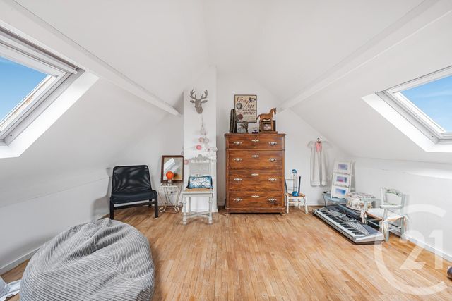 maison à vendre - 6 pièces - 189.0 m2 - CHAMPIGNY SUR MARNE - 94 - ILE-DE-FRANCE - Century 21 Charles Michels