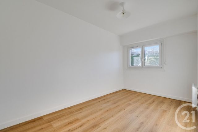 Appartement à vendre - 4 pièces - 68.21 m2 - SCEAUX - 92 - ILE-DE-FRANCE - Century 21 Charles Michels