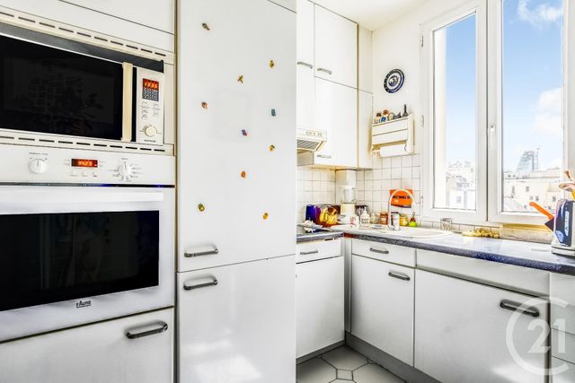 Appartement F2 à vendre - 3 pièces - 62.2 m2 - PARIS - 75015 - ILE-DE-FRANCE - Century 21 Charles Michels