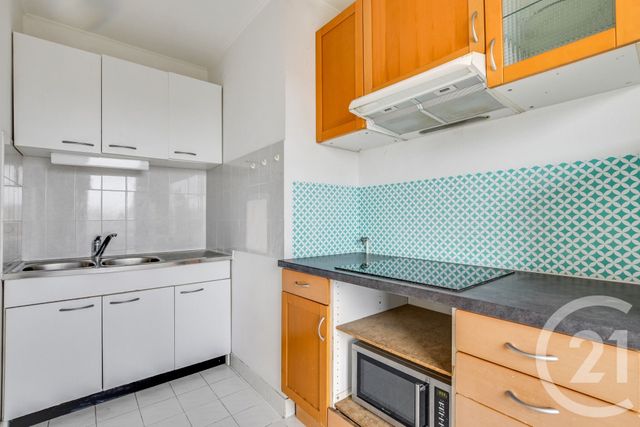 Appartement F1 à vendre - 1 pièce - 29.17 m2 - PARIS - 75015 - ILE-DE-FRANCE - Century 21 Charles Michels