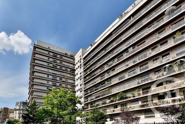 Appartement F3 à vendre - 3 pièces - 46.0 m2 - PARIS - 75015 - ILE-DE-FRANCE - Century 21 Charles Michels