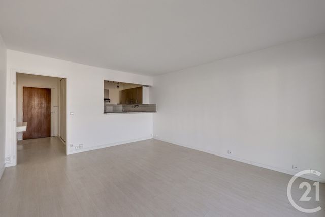 Appartement F2 à vendre - 2 pièces - 46.0 m2 - PARIS - 75015 - ILE-DE-FRANCE - Century 21 Charles Michels