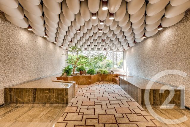 Appartement F2 à vendre - 2 pièces - 46.0 m2 - PARIS - 75015 - ILE-DE-FRANCE - Century 21 Charles Michels