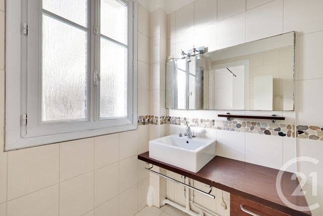 Appartement F3 à vendre - 3 pièces - 67.0 m2 - PARIS - 75015 - ILE-DE-FRANCE - Century 21 Charles Michels