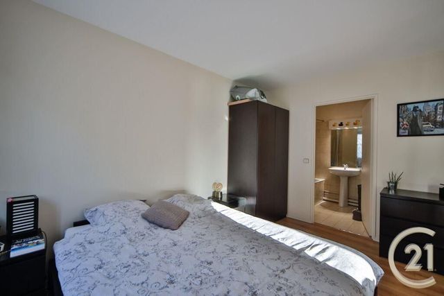 Appartement F2 à louer - 2 pièces - 42.01 m2 - PARIS - 75014 - ILE-DE-FRANCE - Century 21 Charles Michels