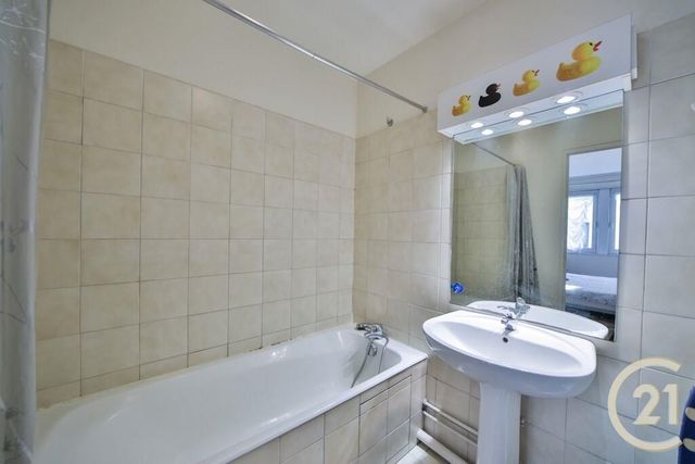 Appartement F2 à louer - 2 pièces - 42.01 m2 - PARIS - 75014 - ILE-DE-FRANCE - Century 21 Charles Michels