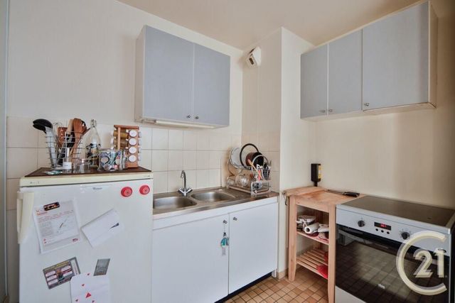 Appartement F2 à louer - 2 pièces - 42.01 m2 - PARIS - 75014 - ILE-DE-FRANCE - Century 21 Charles Michels