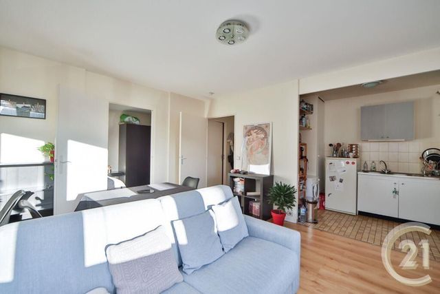 Appartement F2 à louer - 2 pièces - 42.01 m2 - PARIS - 75014 - ILE-DE-FRANCE - Century 21 Charles Michels