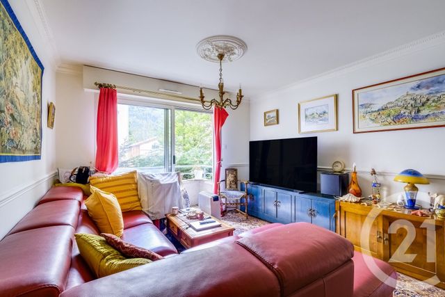 Appartement F2 à vendre - 2 pièces - 47.8 m2 - VINCENNES - 94 - ILE-DE-FRANCE - Century 21 Charles Michels