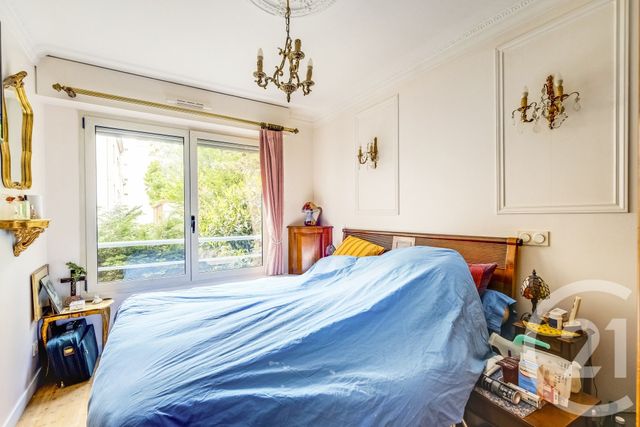 Appartement F2 à vendre - 2 pièces - 47.8 m2 - VINCENNES - 94 - ILE-DE-FRANCE - Century 21 Charles Michels