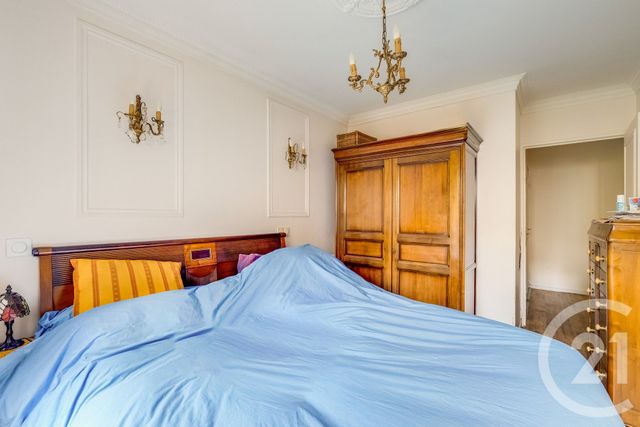 Appartement F2 à vendre - 2 pièces - 47.8 m2 - VINCENNES - 94 - ILE-DE-FRANCE - Century 21 Charles Michels