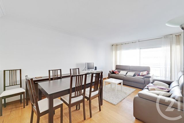 Appartement F2 à vendre - 2 pièces - 46.07 m2 - PARIS - 75015 - ILE-DE-FRANCE - Century 21 Charles Michels