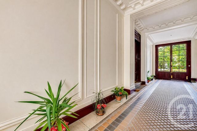 Appartement F1 à vendre - 1 pièce - 26.2 m2 - PARIS - 75015 - ILE-DE-FRANCE - Century 21 Charles Michels