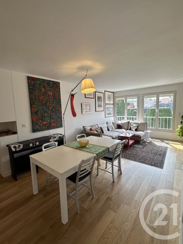 Appartement F5 à vendre - 4 pièces - 96.05 m2 - PARIS - 75015 - ILE-DE-FRANCE - Century 21 Charles Michels