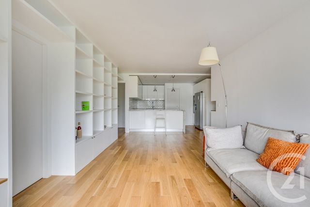 Appartement F5 à vendre - 4 pièces - 96.05 m2 - PARIS - 75015 - ILE-DE-FRANCE - Century 21 Charles Michels