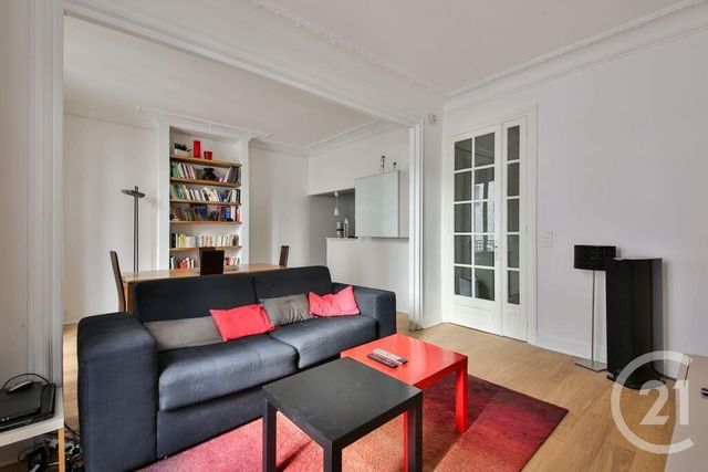 Appartement F2 à louer - 2 pièces - 53.56 m2 - PARIS - 75015 - ILE-DE-FRANCE - Century 21 Charles Michels