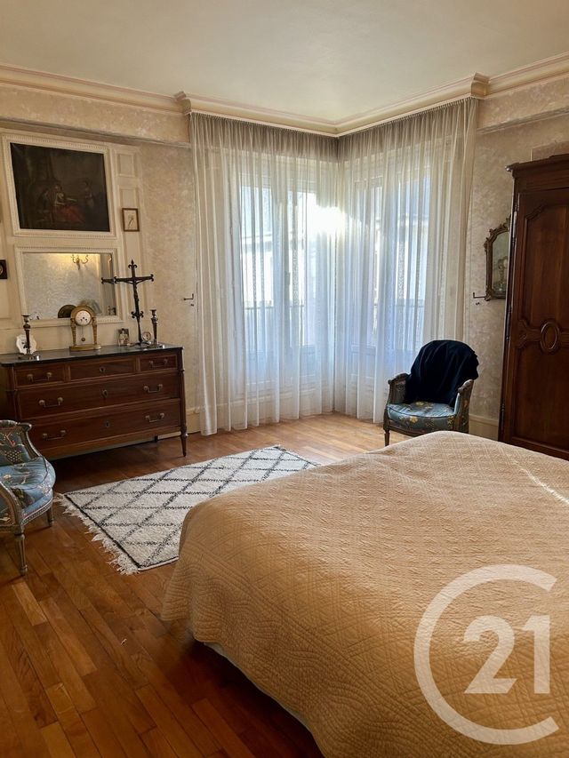 Appartement à vendre - 6 pièces - 181.72 m2 - ROUEN - 76 - HAUTE-NORMANDIE - Century 21 Charles Michels