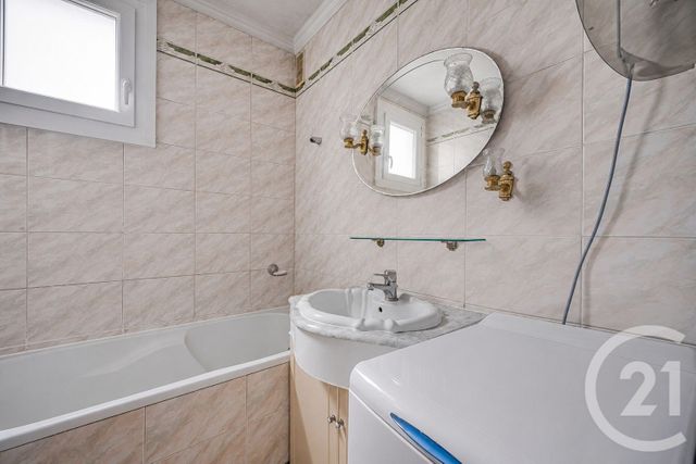 Appartement F4 à vendre - 4 pièces - 72.0 m2 - 94 - ILE-DE-FRANCE - Century 21 Charles Michels