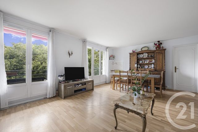 Appartement F4 à vendre - 4 pièces - 72.0 m2 - 94 - ILE-DE-FRANCE - Century 21 Charles Michels