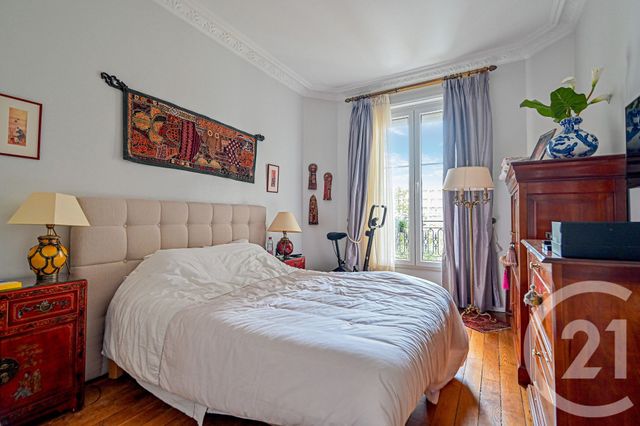 Appartement F4 à vendre - 4 pièces - 82.24 m2 - PARIS - 75015 - ILE-DE-FRANCE - Century 21 Charles Michels