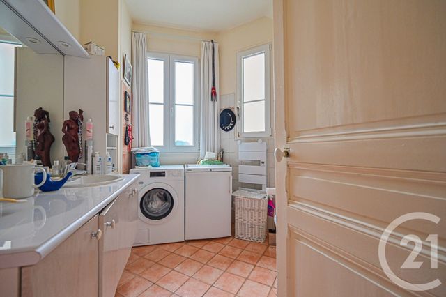 Appartement F4 à vendre - 4 pièces - 82.24 m2 - PARIS - 75015 - ILE-DE-FRANCE - Century 21 Charles Michels