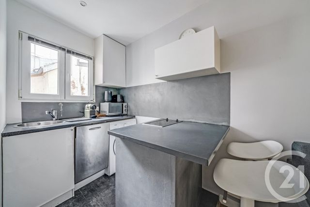 Appartement F2 à vendre - 2 pièces - 25.06 m2 - PARIS - 75018 - ILE-DE-FRANCE - Century 21 Charles Michels