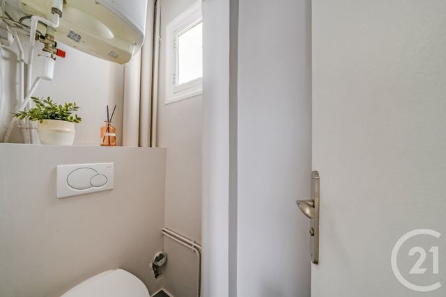 Appartement F2 à vendre - 2 pièces - 25.06 m2 - PARIS - 75018 - ILE-DE-FRANCE - Century 21 Charles Michels