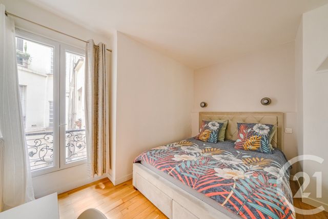 Appartement F2 à vendre - 2 pièces - 25.06 m2 - PARIS - 75018 - ILE-DE-FRANCE - Century 21 Charles Michels
